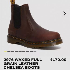 Dr. Martens leather Chelsea boots!
